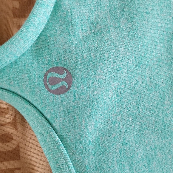 Lululemon Tank Top Size 4 - Picture 4 of 7